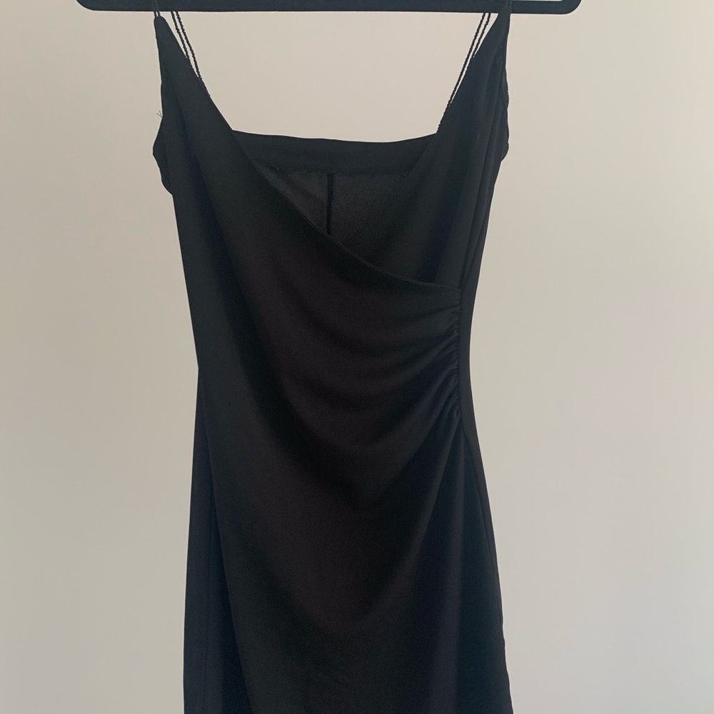 LBD - Picture 5 of 5